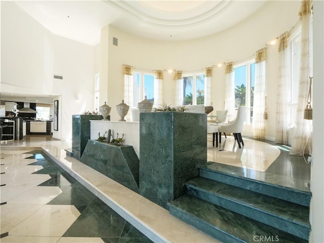 702 Via La Cuesta, Palos Verdes Estates, CA 90274 - stairway with a high ceiling