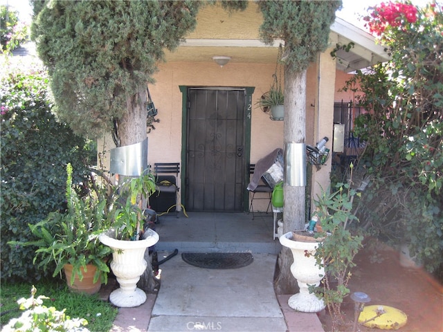 view of entrance to property