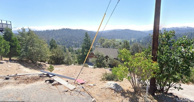 Listing photo 2 for 875 Del Norte Ln, Lake Arrowhead CA 92352