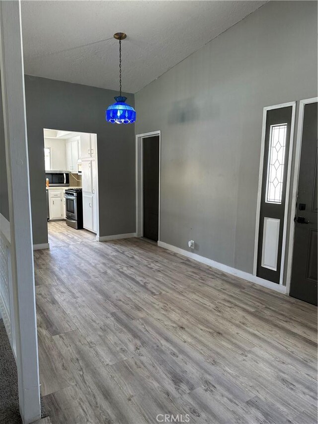 14268 Burning Tree, Victorville, CA 92395 - photo 10