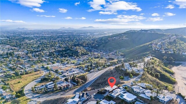 bird's eye view featuring a mountain view