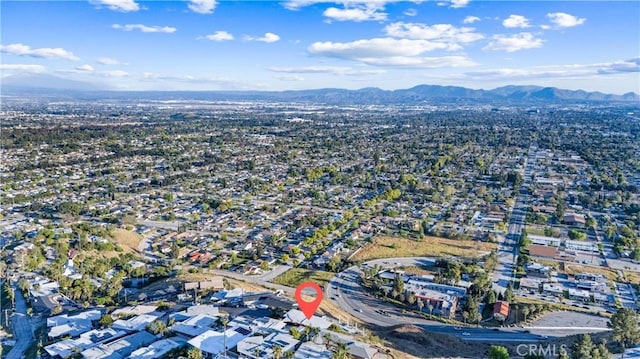 bird's eye view featuring a mountain view