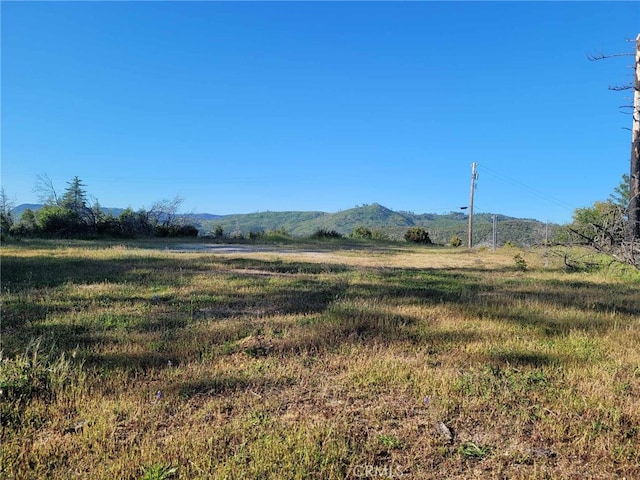 Listing photo 3 for 3512 Skycrest Dr, Oroville CA 95965