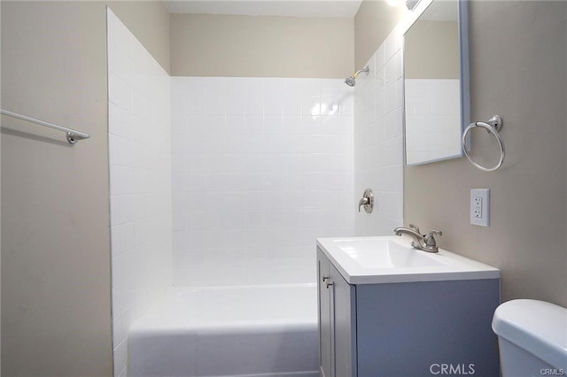 6454 Goleta Ave, Yucca Valley, CA 92284 - full bathroom featuring vanity, toilet, and bathtub / shower combination