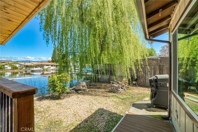 view of yard with a water view