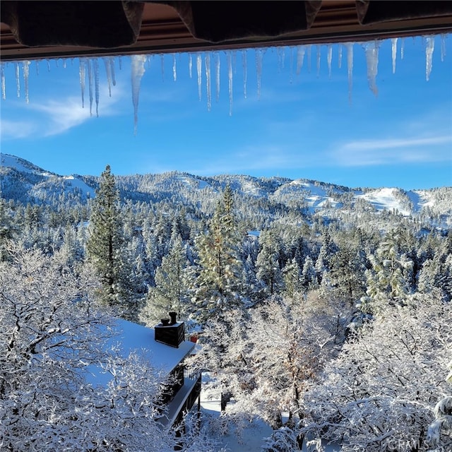 property view of mountains