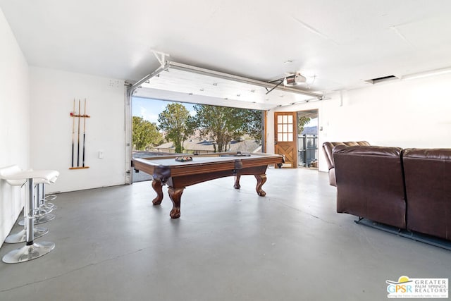 recreation room with billiards