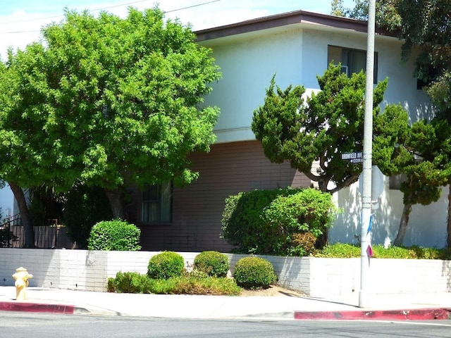 view of home's exterior