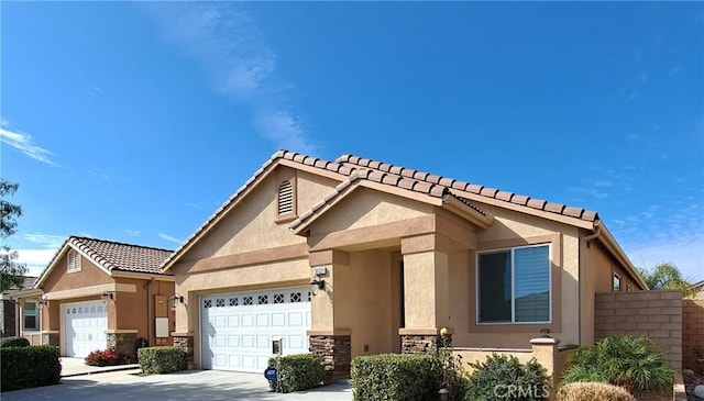 view of front of house with a garage