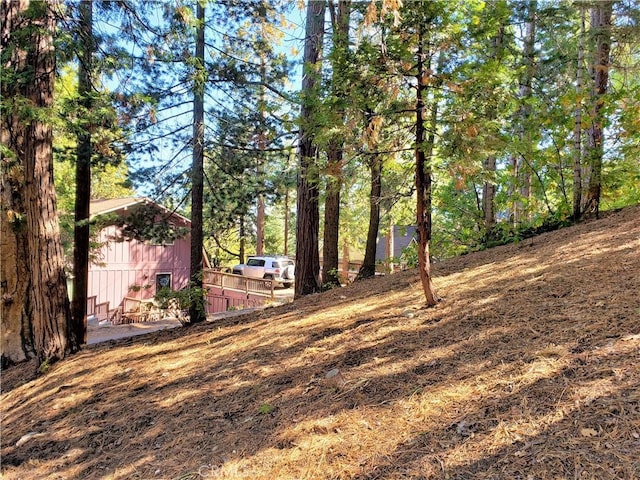 Listing photo 2 for 330 Castle Gate Rd, Lake Arrowhead CA 92352