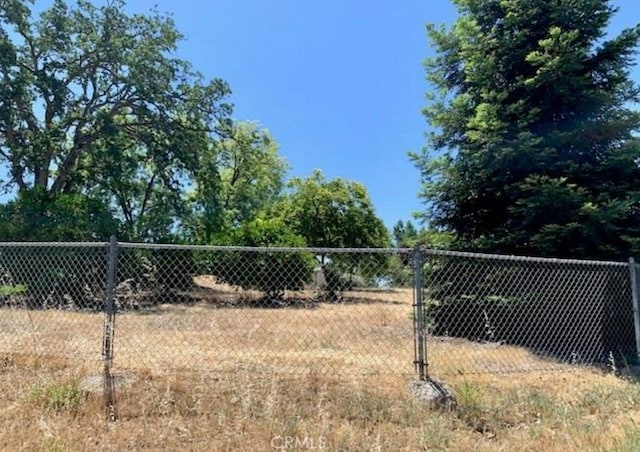 Listing photo 2 for 0 Brookdale Ct, Oroville CA 95966