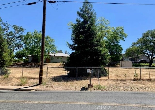 Listing photo 2 for 0 Brookdale Dr, Oroville CA 95966