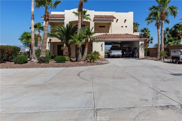 view of front of house with a carport