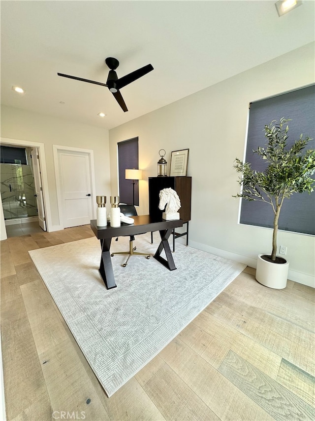 office featuring ceiling fan