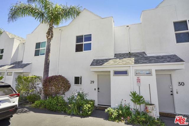 view of townhome / multi-family property