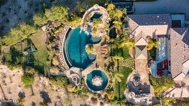 birds eye view of property