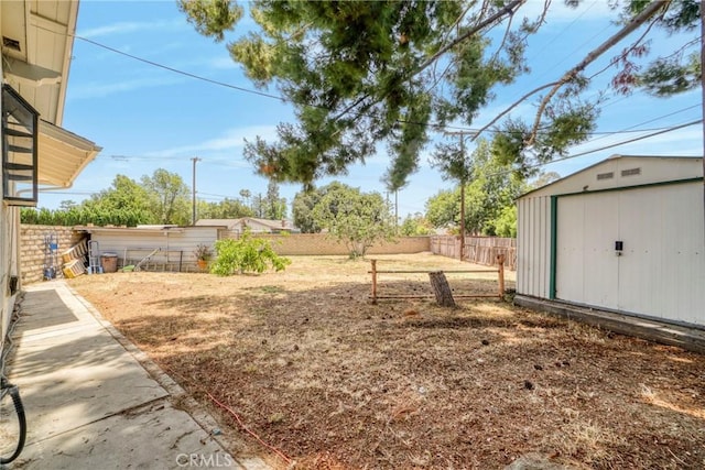 1633 Montgomery Rd, Thousand Oaks, CA 91360 - fenced backyard featuring a shed