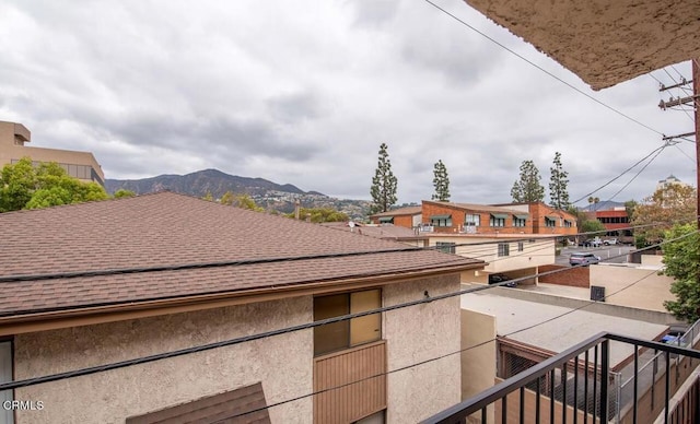 exterior details with a mountain view