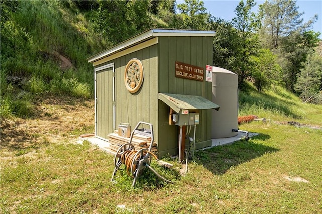 view of outbuilding featuring an outdoor structure