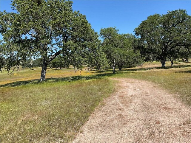 2 Interlake Rd, Bradley, CA 93426 - photo 16