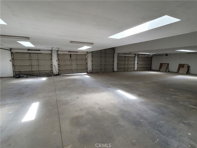 31801 Soapmine Rd, Barstow, CA 92311 - view of garage