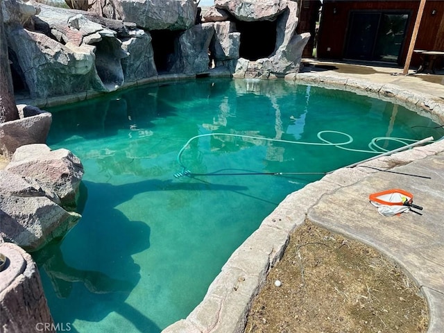 31801 Soapmine Rd, Barstow, CA 92311 - view of swimming pool