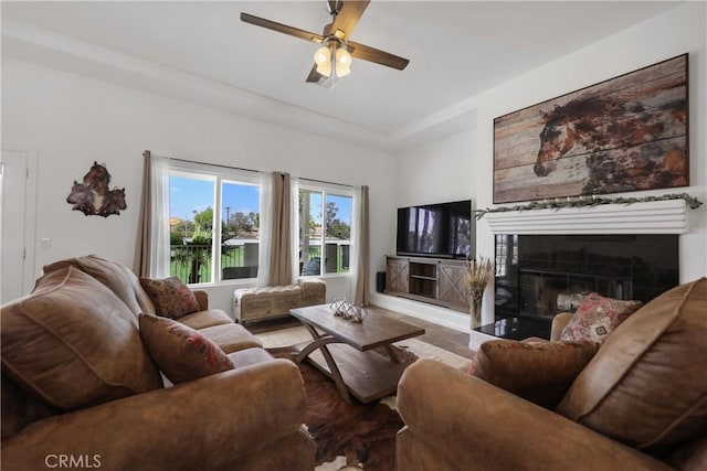 living room featuring ceiling fan