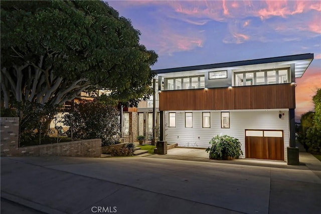 contemporary house featuring a garage