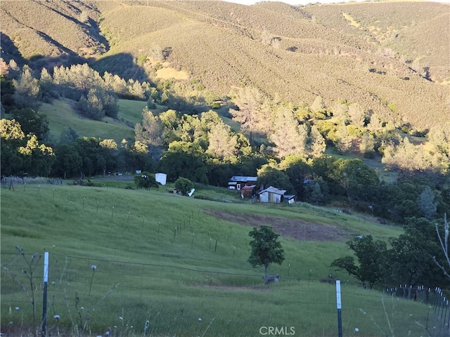 exterior space featuring a rural view