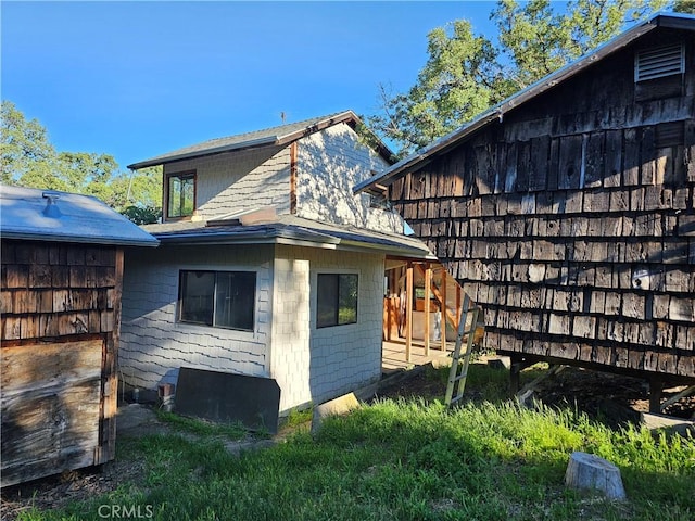 view of side of home