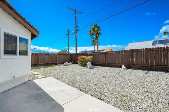 view of yard with a patio area