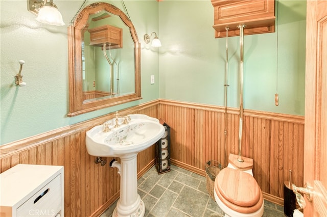 bathroom with toilet