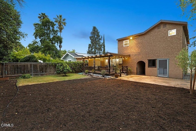 view of yard with a patio