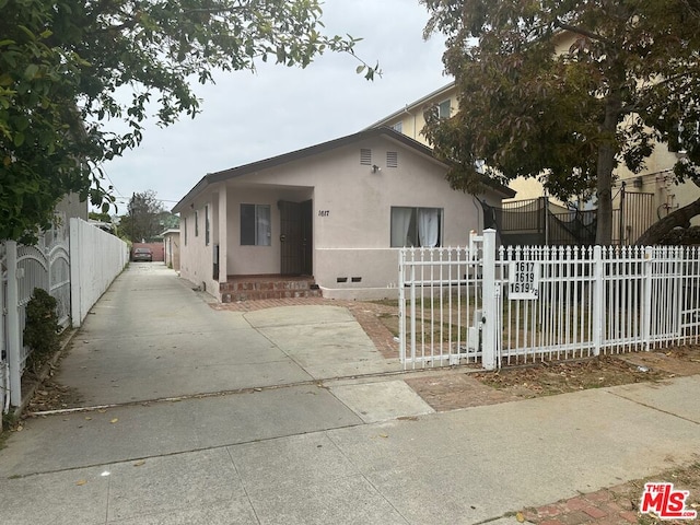 view of front of house