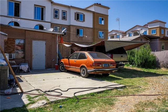 exterior space featuring a lawn