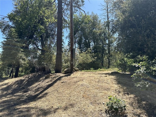 Listing photo 2 for 0.26AC Cascadel Dr S, North Fork CA 93643