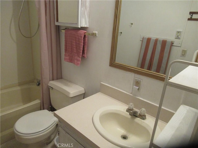 full bathroom with toilet, vanity, and shower / bathtub combination with curtain