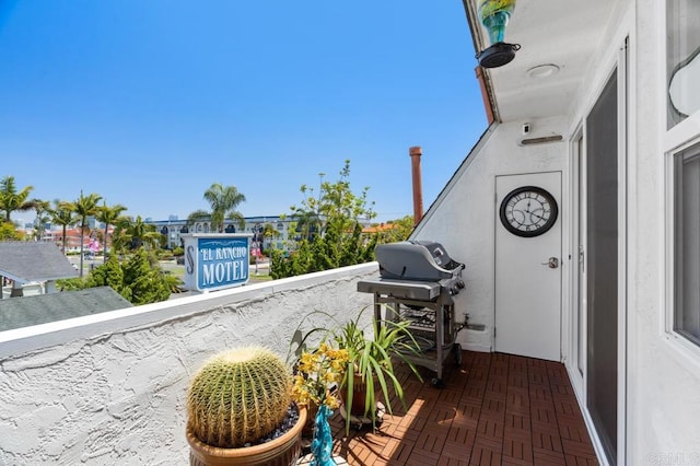 balcony featuring grilling area