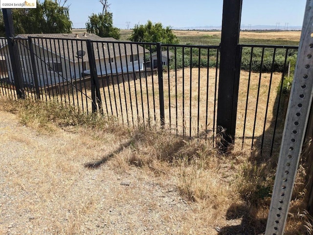 Listing photo 3 for 2368 Dutch Slough Rd, Oakley CA 94561