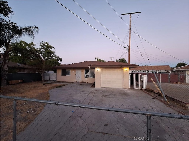 view of front of property