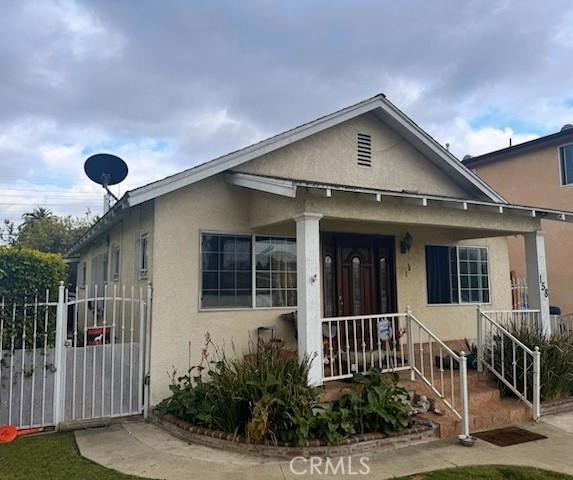 view of front of house with covered porch