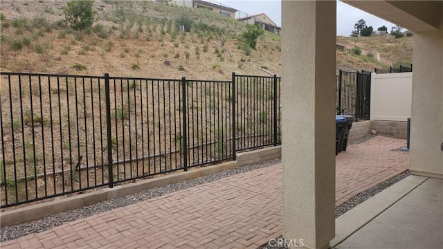 11882 Wandering Way, Corona, CA 92883 - photo 27