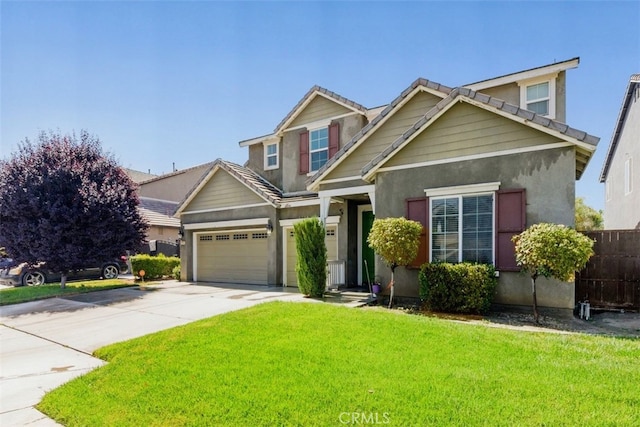 view of front of home featuring a front yard