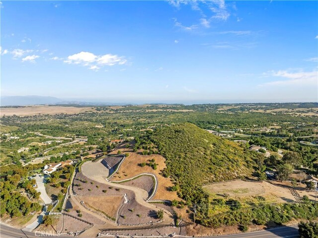 Listing photo 3 for 35322 Avenida La Cresta, Murrieta CA 92562