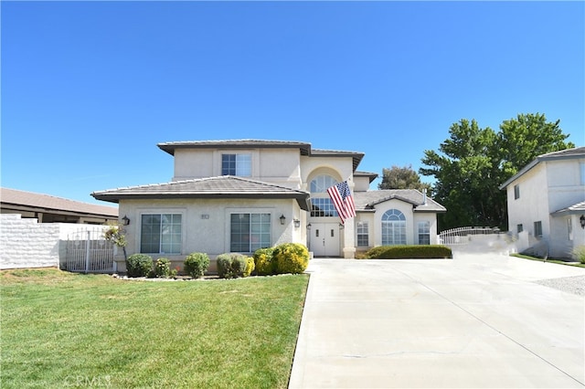 view of front of house with a front yard