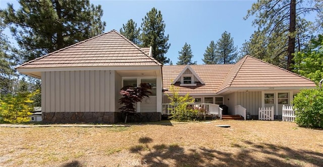 view of back of property