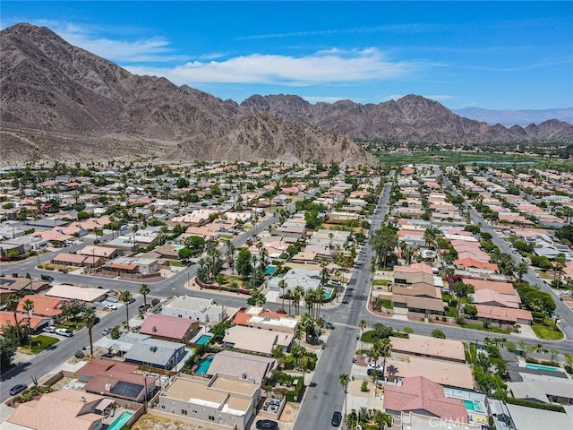 bird's eye view featuring a mountain view