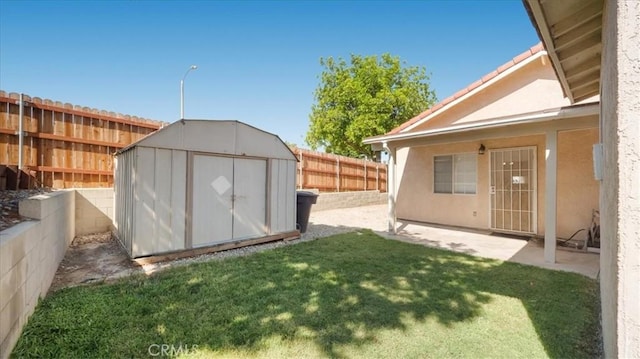 810 Santa Fe Ln, Colton, CA 92324 - photo 26