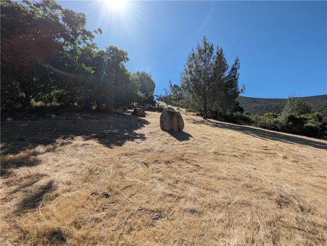 Listing photo 2 for 3300 Westridge Dr, Kelseyville CA 95451