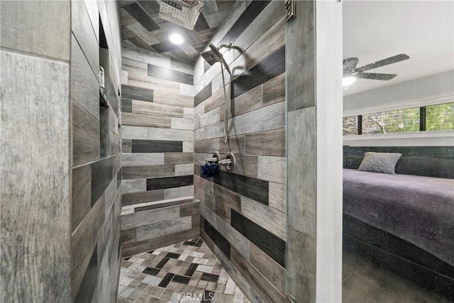 7410 Frontera Ave, Yucca Valley, CA 92284 - bathroom with ceiling fan and a tile shower